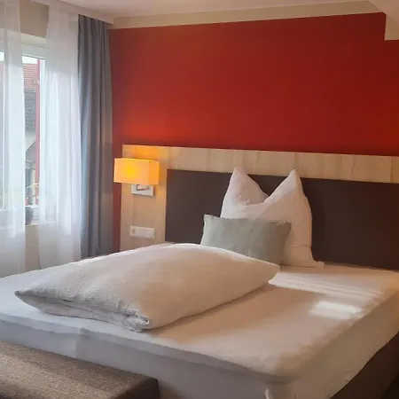 Pflug Hotell *